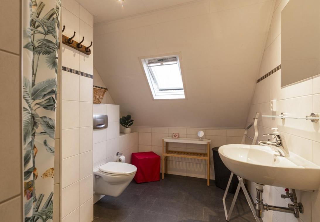 Rustig Gelegen Woning In Het Groen Nr 140 Simpelveld Bagian luar foto